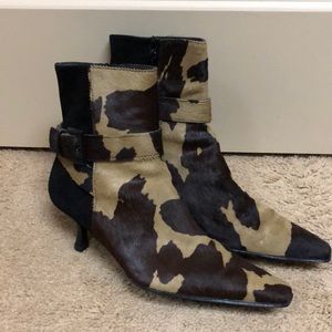 Stuart Weitzman Calfskin Ankle Boots